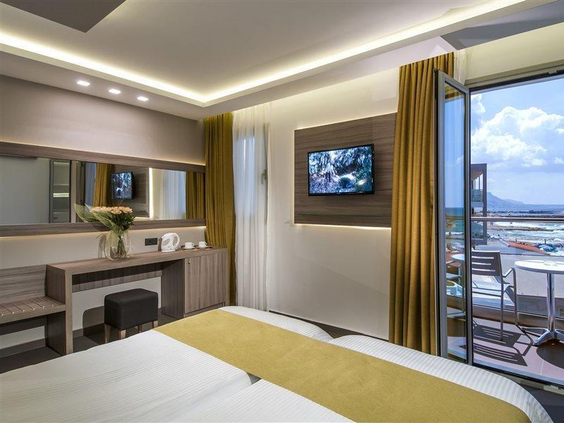 Carolina Mare Hotel Малиа Екстериор снимка