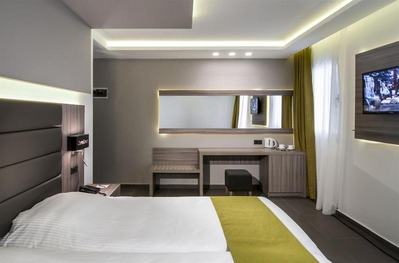 Carolina Mare Hotel Малиа Екстериор снимка